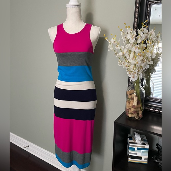 Color Block Dress - Picture 3 of 3